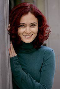ceyda-duvenci-benu-ataman-binbir-gece-13489977-193-288.jpg